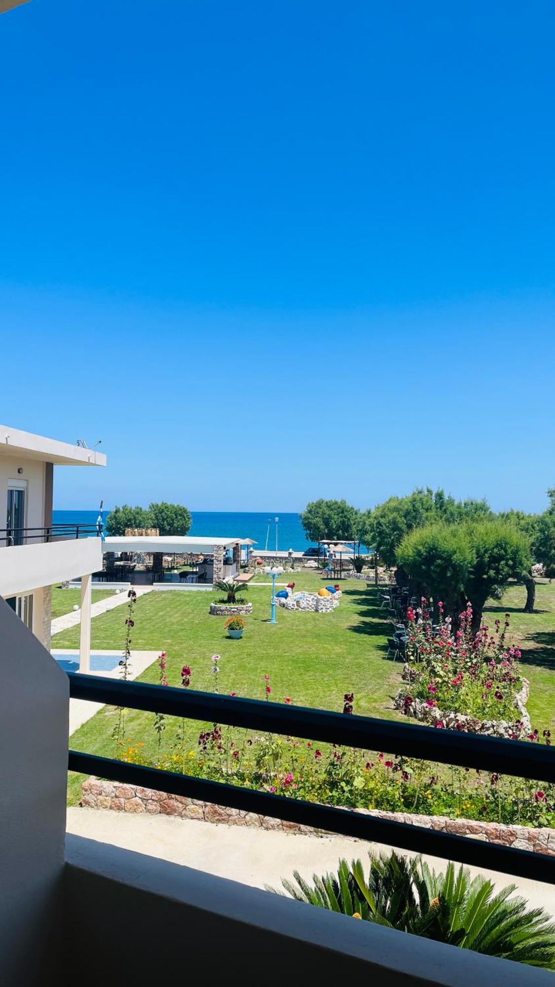 Al Mare Apartments Afantou Eksteriør bilde