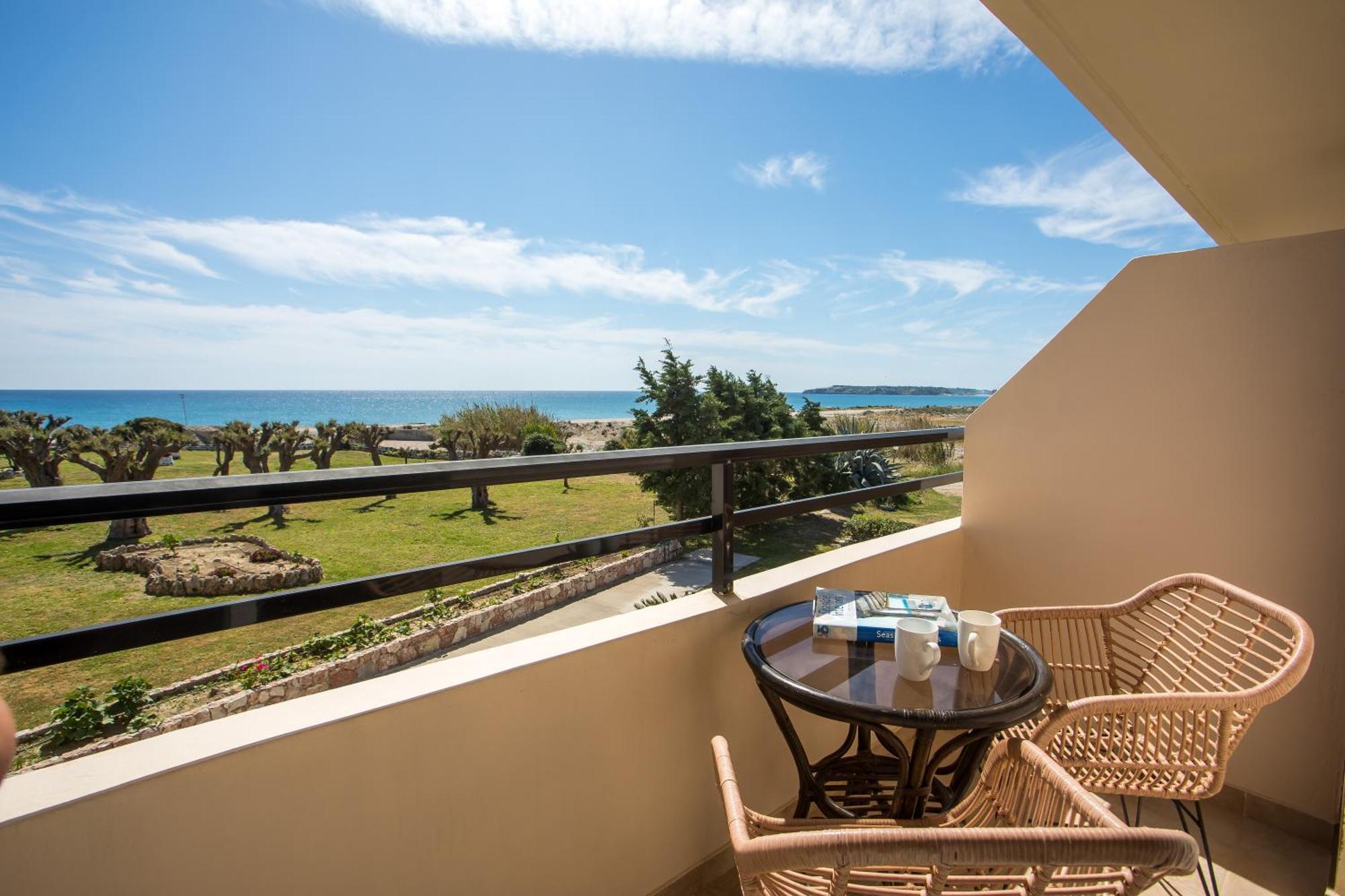 Al Mare Apartments Afantou Eksteriør bilde