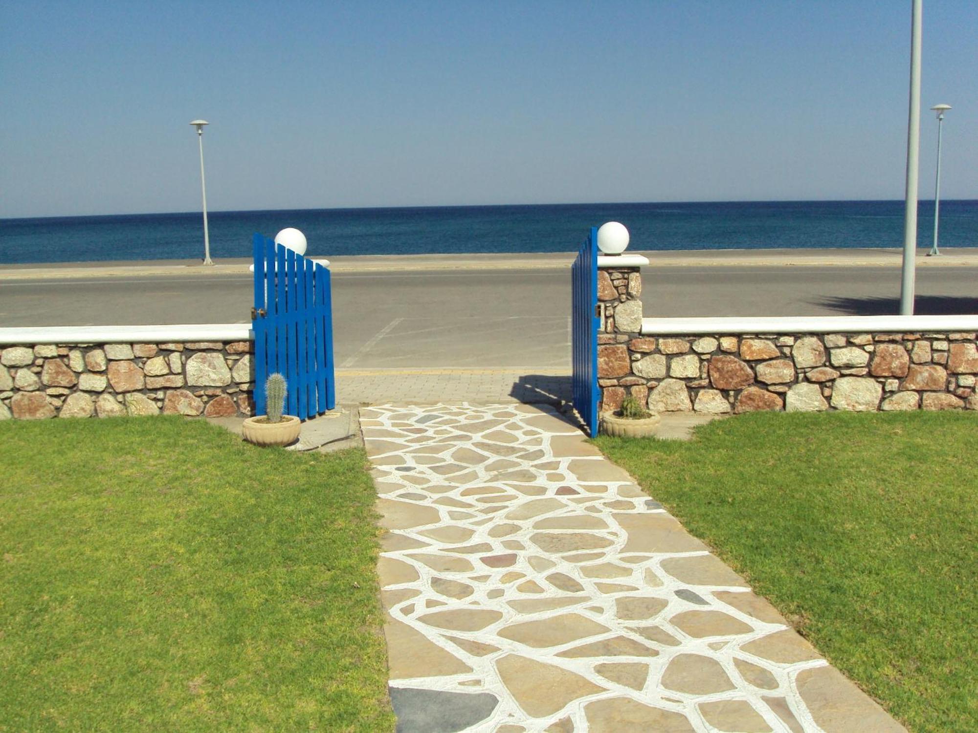 Al Mare Apartments Afantou Eksteriør bilde
