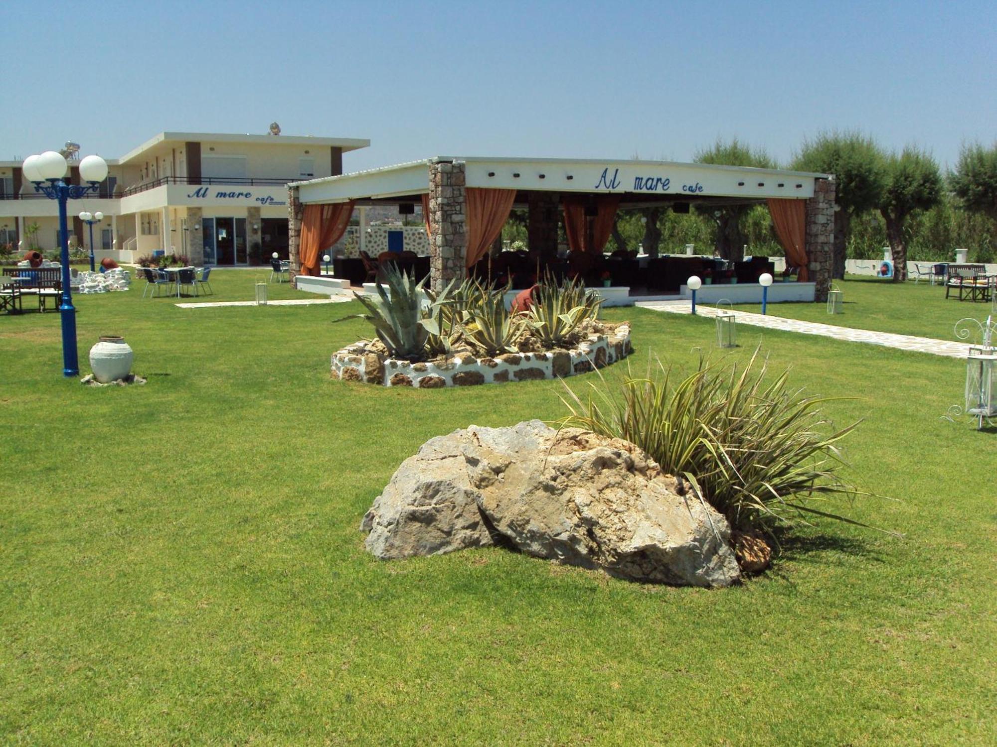 Al Mare Apartments Afantou Eksteriør bilde