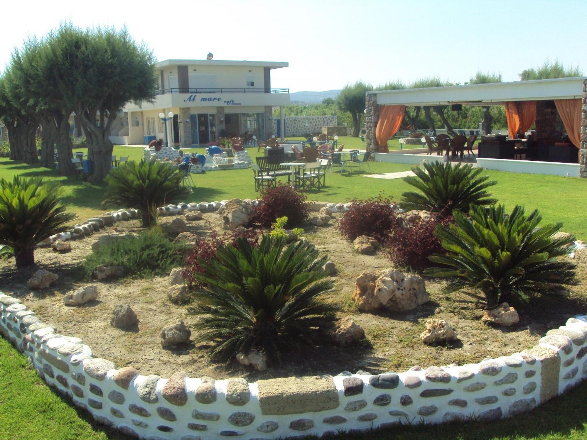 Al Mare Apartments Afantou Eksteriør bilde